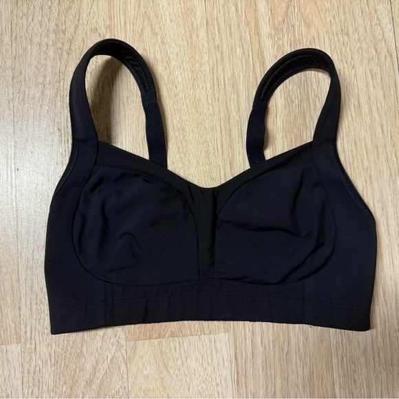 Lululemon Ta Ta Tamer Bra - Picture 5 of 6